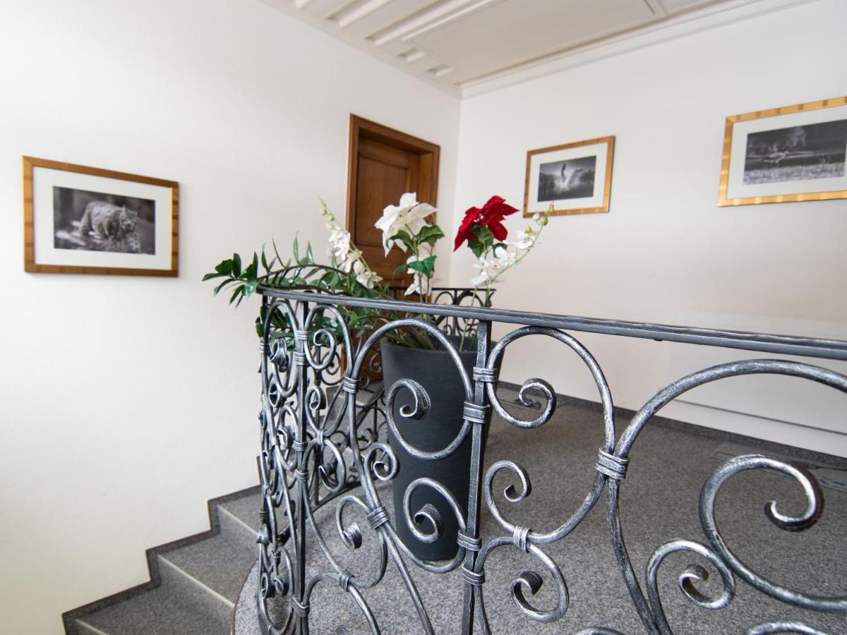 Zehentner Apartment *